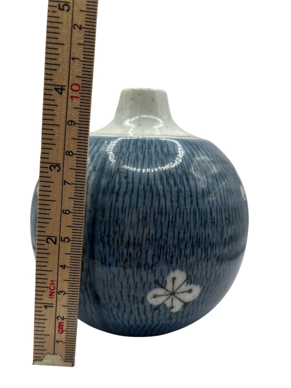 Blue Asian Cherry Blossom Brown Speckled Round 4" Bud Vase Otagiri - Picture 6 of 6